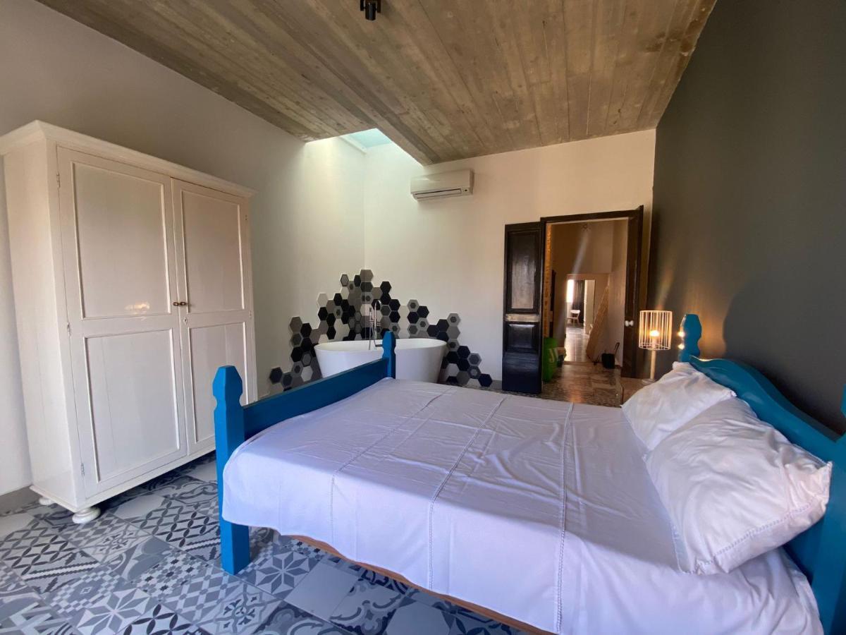 Ferienwohnung Sliema Distant Seaview Penthouse Exterior foto
