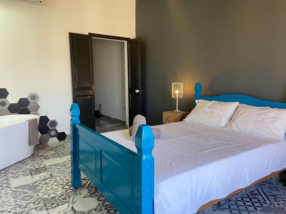 Ferienwohnung Sliema Distant Seaview Penthouse Exterior foto