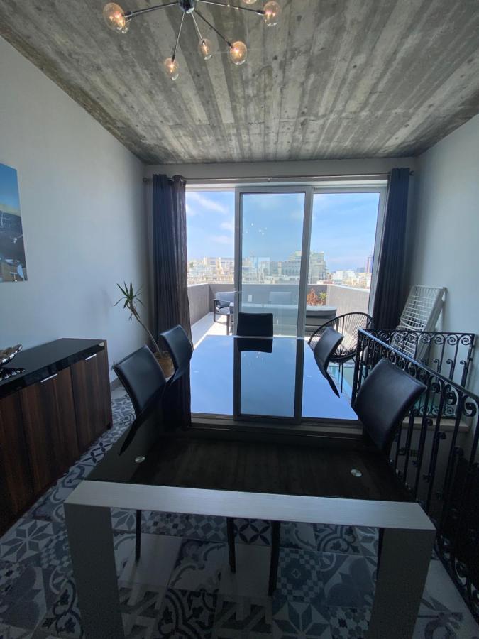 Ferienwohnung Sliema Distant Seaview Penthouse Exterior foto